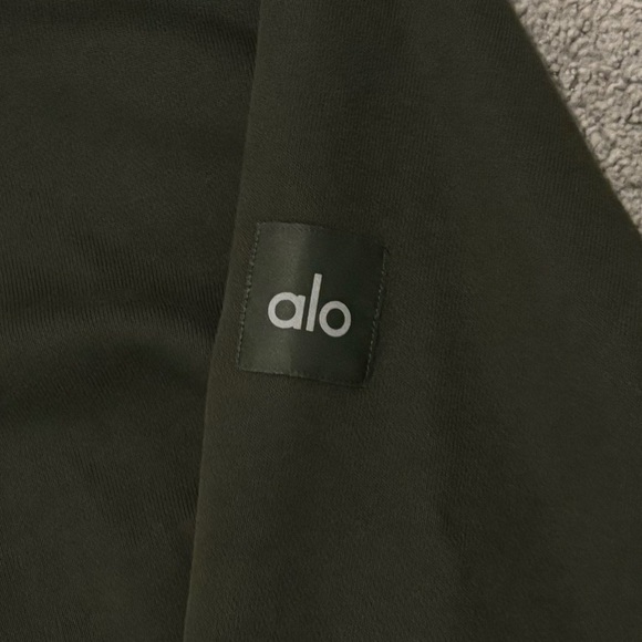 Alo Yoga Renown Heavy Weight Hoodie - Picture 3 of 5